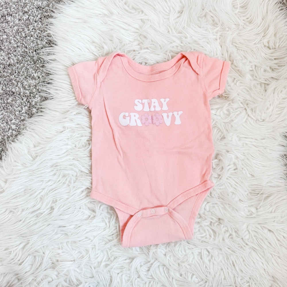Isla & Skye Stay Groovy Onesie Pink Retro Baby Bodysuit 6-12M
